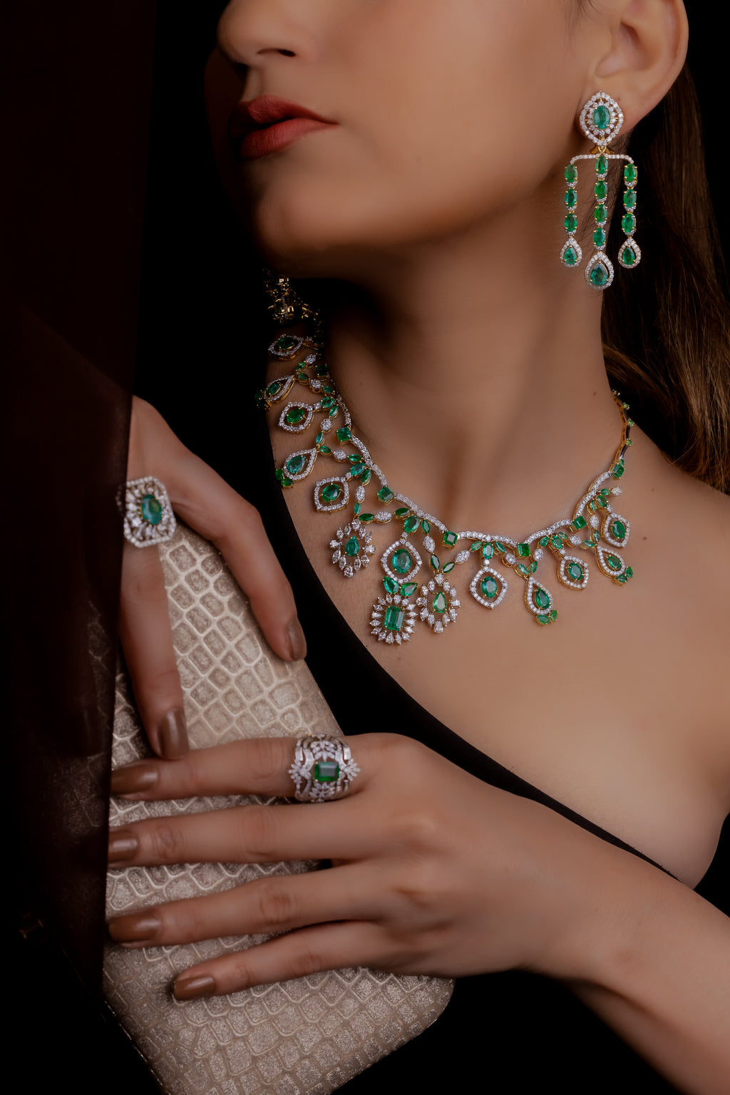 14k Gold Green And White Nacklace