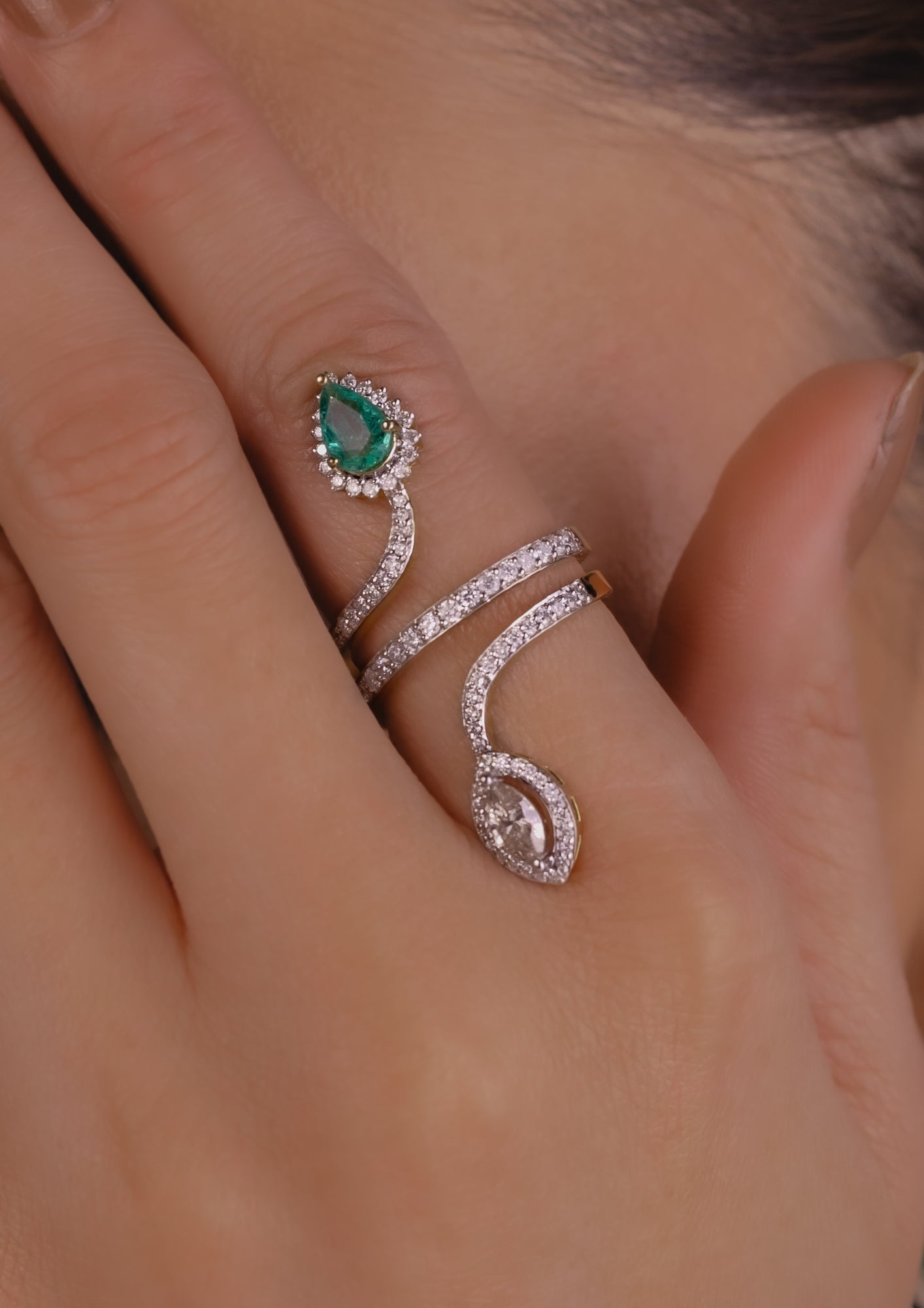 14k Gold Serpenti Contemporary Ring