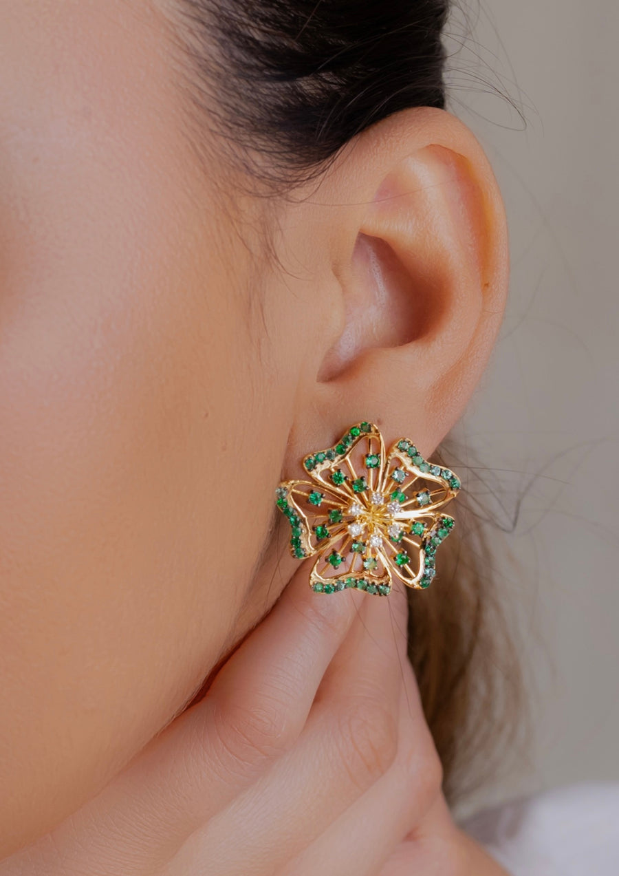 14k Gold Flower Stud