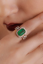 Emerald Link Ring