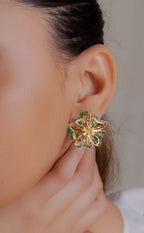 Flower Emerald Earring