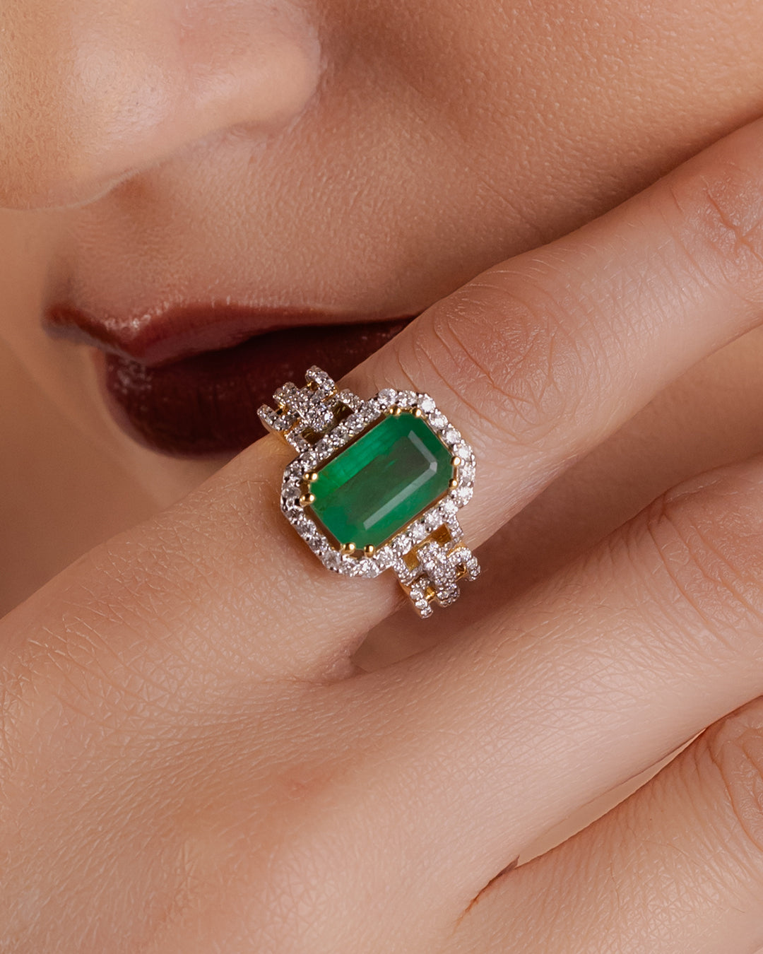 Emerald & Natural Diamond Statement Ring in Gold | Luxury Fine Jewelry